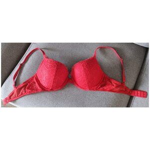 VS Red Lace Bra